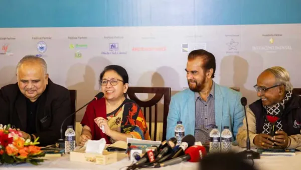 ভারতে জায়গা না পেলেও ঢাকার উৎসবে থাকছে কলকাতা