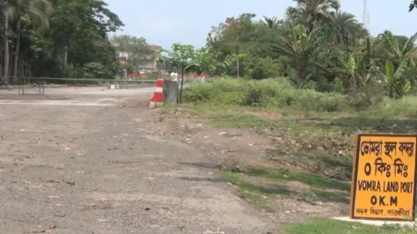 ভোমরা সীমান্তের বিপরীতে বিএসএফের ফাঁকা গুলি 