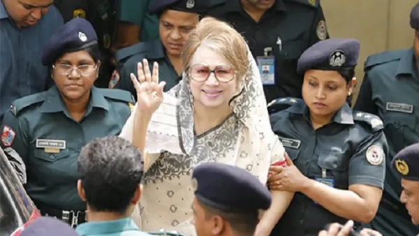 সাজা থেকে খালাস খালেদা জিয়া