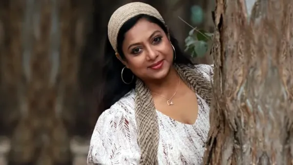 এই ডিজিটাল যুগে এসেও মানুষ এসব জ্ঞান দেয়: শাবনূর