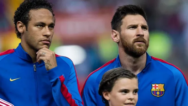 ‘তোমাকে বিশ্বসেরা বানাতে পারি’, মেসির আশ্বাসের পরও বার্সা ছাড়েন নেইমার