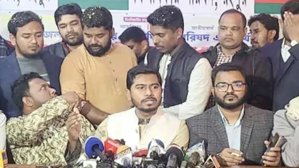 গণহত্যায় জড়িতদের ব্রাশফায়ার করে মেরে ফেলা উচিত ছিল: নুর