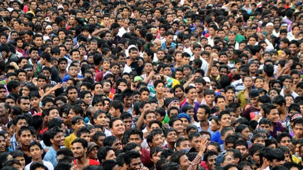 দেশের শ্রমশক্তির অর্ধেকই উপার্জনহীন: আইএলও