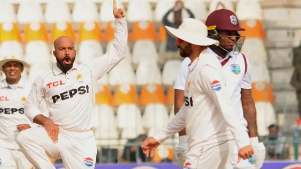 এবার সাজিদ-নোমানের স্পিন-বিষে নীল উইন্ডিজ