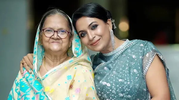 মা হারালেন ফারজানা ছবি