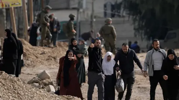 ইসরায়েলি অভিযানের মুখে ঘর ছাড়ছেন পশ্চিম তীরের বাসিন্দারা