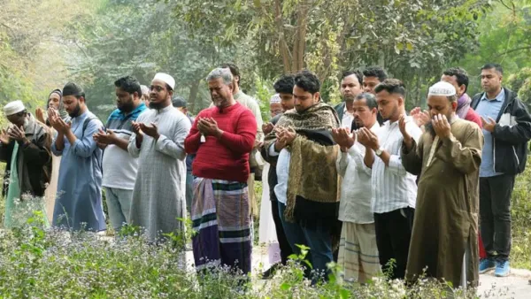 অজ্ঞাত পরিচয়ের শহিদদের পরিচয় শনাক্তের কাজ চলছে: তথ্য উপদেষ্টা