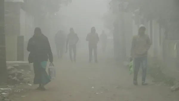 ৮ দশমিক ৬ ডিগ্রি তাপমাত্রায় কাঁপছে নওগাঁ