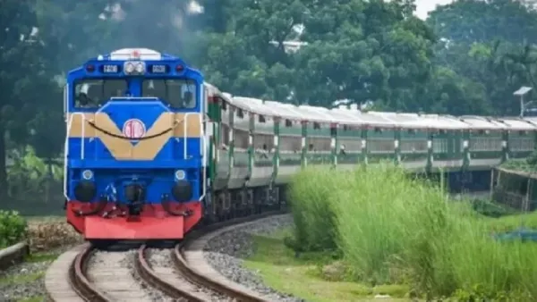 ট্রেনের টয়লেটের মান উন্নত করতে কমিটি গঠন 