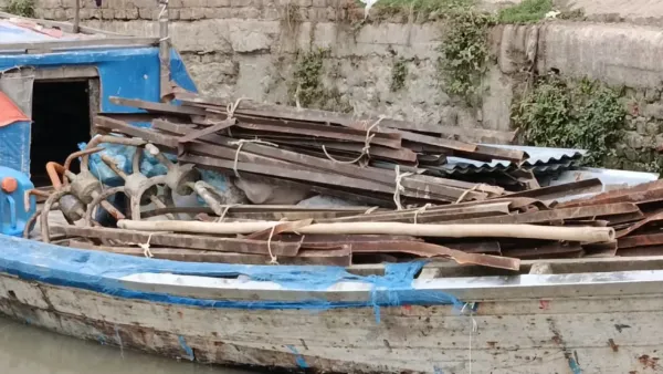 ছাত্রদল নেতার বিরুদ্ধে আশ্রয়ন প্রকল্পের মালামাল চুরির অভিযোগ