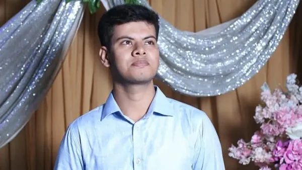 নকল করেও শাস্তি মওকুফ ছাত্রদল নেতার