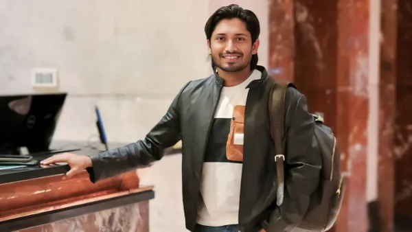 বিজয়ের দেশত্যাগে নিষেধাজ্ঞার গুঞ্জন, ব্যাখ্যা দিলো বিসিবি