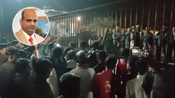 ছেলের বিয়ের অনুষ্ঠান থেকে আ. লীগ নেতা আটক