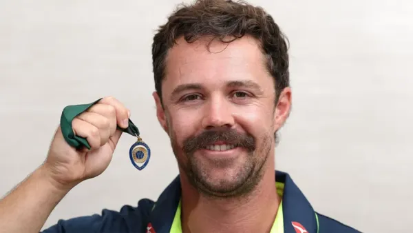 অ্যালান বোর্ডার মেডেল জিতলেন হেড