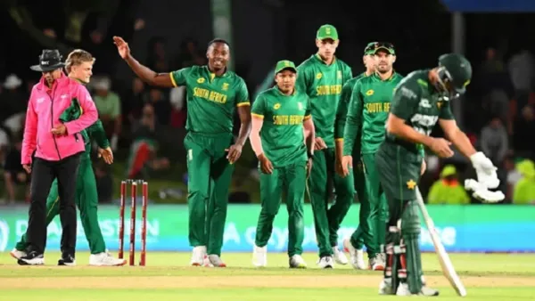 ৬ অনভিজ্ঞকে নিয়ে নিউজিল্যান্ডের বিপক্ষে লড়বে দ. আফ্রিকা