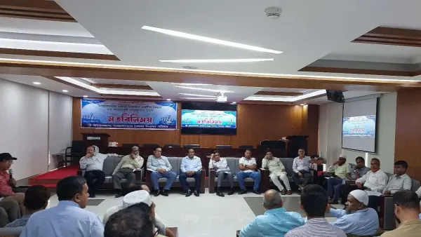 আন্তঃক্যাডার বৈষম্য নিরসন পরিষদের নেতাদের মতবিনিময় 