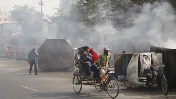 ঢাকার বাতাস আজ ‘অস্বাস্থ্যকর’ 