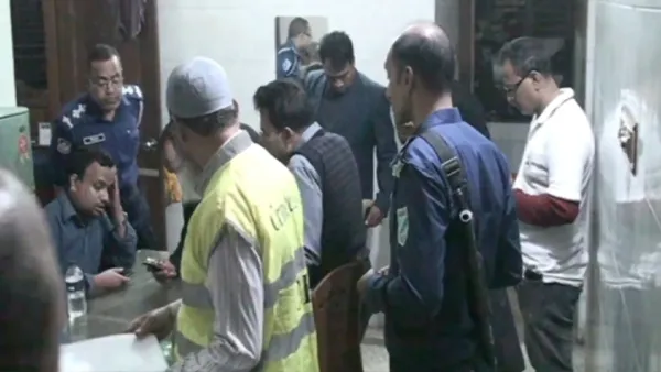 নারায়ণগঞ্জে ব্যবসায়ীকে গলা কেটে হত্যা