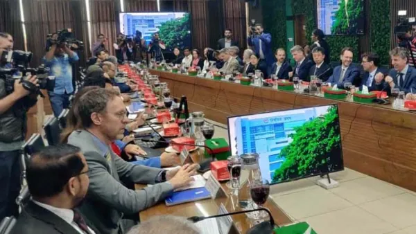 ইউএনডিপিসহ ১৮ উন্নয়ন সহযোগীর সঙ্গে বৈঠকে ইসি