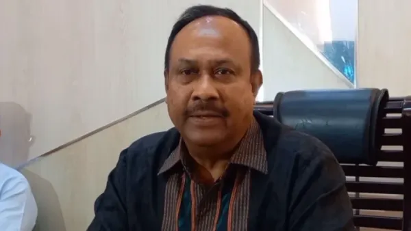 স্ত্রীসহ জাপা মহাসচিব চুন্নুর দেশত্যাগে নিষেধাজ্ঞা