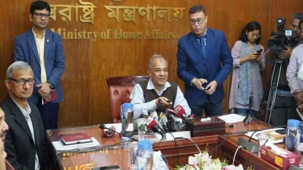 ‘মাত্র ১০ মিনিটেই অন অ্যারাইভাল ভিসা পাবেন বিদেশিরা’