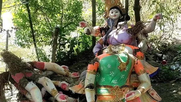 পিরোজপুরে দোকান ও মন্দিরে হামলা-ভাঙচুর, আহত ১৩