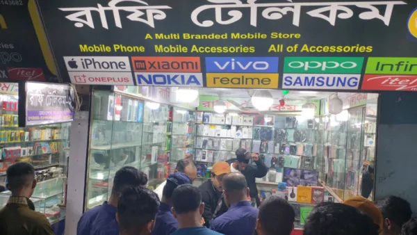 সুনামগঞ্জে মোবাইল মার্কেটে ৪৮ লাখ টাকার মালামাল চুরি 