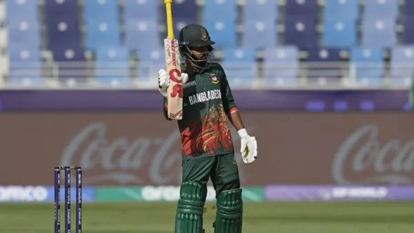 হৃদয়ের সেঞ্চুরি আর জাকেরের দৃঢ়তায় বাংলাদেশের লড়াকু পুঁজি