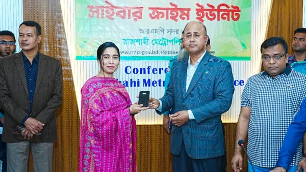 একমাসে অর্ধশত হারানো মোবাইল ফোন উদ্ধার আরএমপি’র