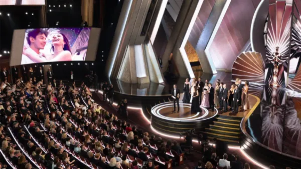 ভূমিকম্পে কেঁপে উঠল অস্কারের মঞ্চ!