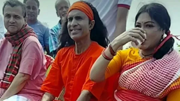 ১৬ বছর পর আবার একসঙ্গে 