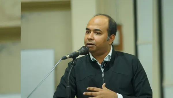 উদয় হয়েছে বর্ণচোরা আওয়ামী লীগের: আকরব হোসেন