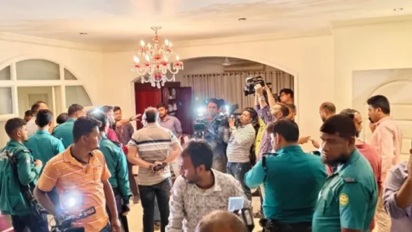 মধ্যরাতে গুলশানে এইচ টি ইমামের ছেলের বাসায় তল্লাশি