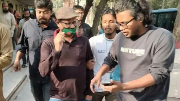 আধা ঘণ্টার ব্যবধানে ‘আটক’ জবি শিক্ষক উধাও