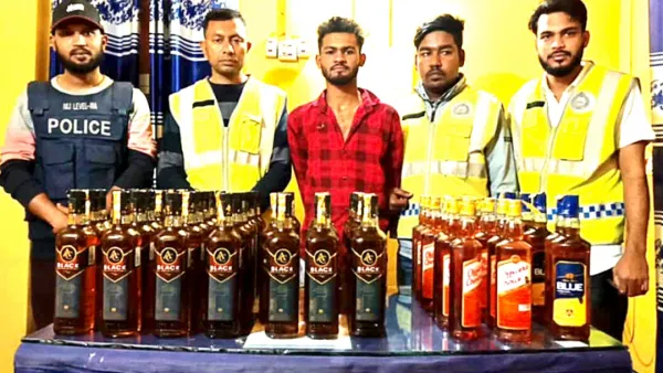 তাহিরপুরে ভারতীয় মদের চালানসহ ব্যবসায়ী আটক