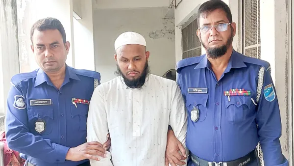 ছাত্রীকে ধর্ষণচেষ্টার অভিযোগে মাদরাসা শিক্ষক গ্রেপ্তার