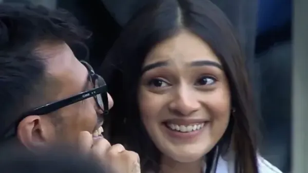 চ্যাম্পিয়নস ট্রফির ফাইনালে চাহালের পাশে কে এই রহস্যময়ী নারী