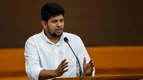 ভিনদেশ থেকে সরকার পরিবর্তনের প্রেসক্রিপশন আসছে: উপদেষ্টা মাহফুজ