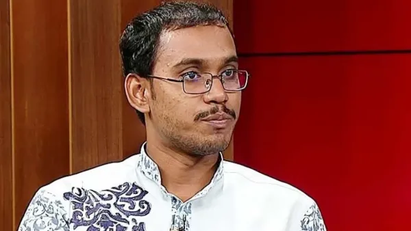 ‘অতি উদার হইতে যাইয়েন না, এত সুশীলতা ভালো না’