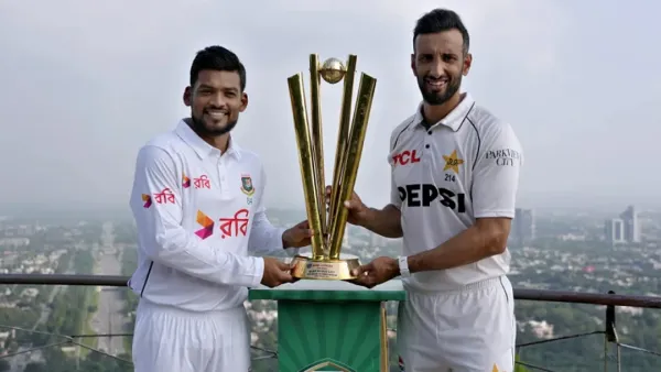 বাংলাদেশও হোয়াইটওয়াশ করে যায়, প্রশ্ন করার কেউ নেই