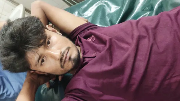 হাসিনার ফেরা নিয়ে বিতর্কে বিএনপি কর্মীকে আওয়ামী সন্ত্রাসীর গুলি