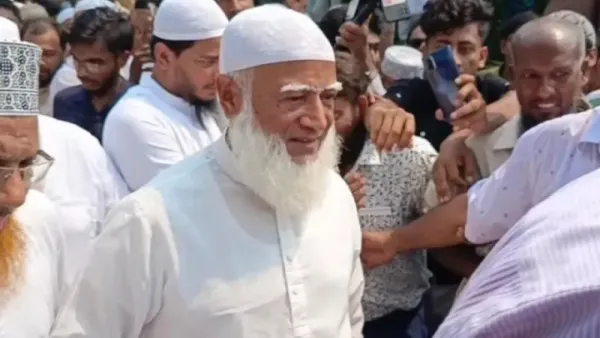 মন্টু দাসের পরিবারের দায়িত্ব নিলেন জামায়াত আমির