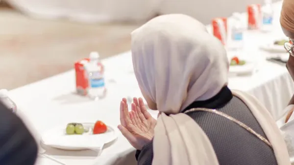 রোজা অবস্থায় ঋতুস্রাব শুরু হলে করণীয় কী?