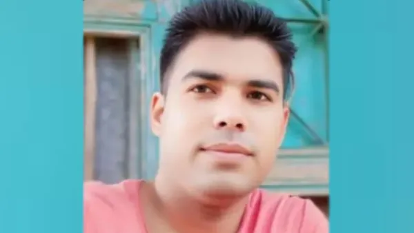 ভিডিও প্রকাশের হুমকি দিয়ে অর্থ আত্মসাতের অভিযোগ 