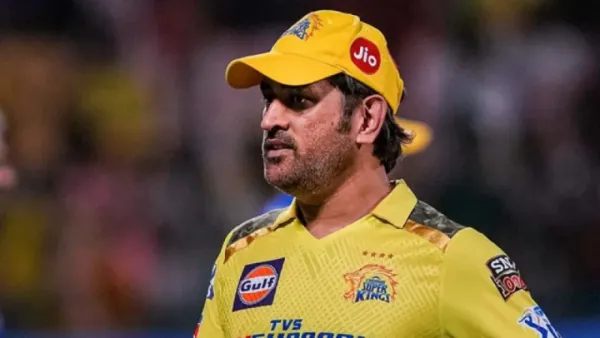 হুইলচেয়ারে বসে থাকলেও ‘চেন্নাই ধোনিকে ছাড়বে না’