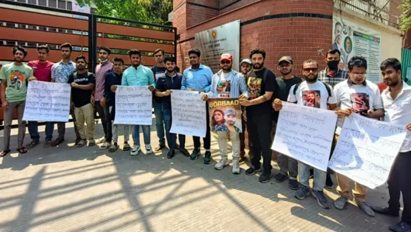 শাকিব খানের ‘বরবাদ’র জন্য মানববন্ধন