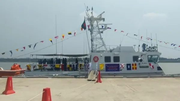 স্বাধীনতা দিবসে সর্বসাধারণের জন্য কোষ্টগার্ডের যুদ্ধ জাহাজ উন্মুক্ত হলো