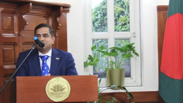 ৫৪ বছর পরও প্রকৃত স্বাধীনতার জন্য রক্ত ঝরাতে হয়েছে: মুশফিক আনসারী 