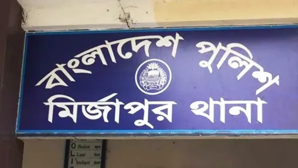 কুপ্রস্তাবে রাজি না হওয়ায় চাকরি হারালেন নারী