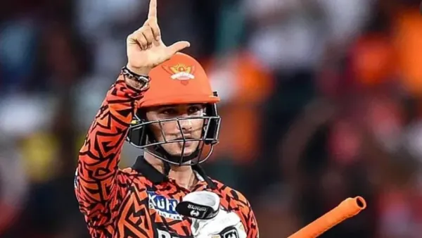 অভিষেকের ‘রাতের জীবন’ নিয়ন্ত্রণ করতে যুবরাজকে পরামর্শ দিয়েছিলেন যোগরাজ